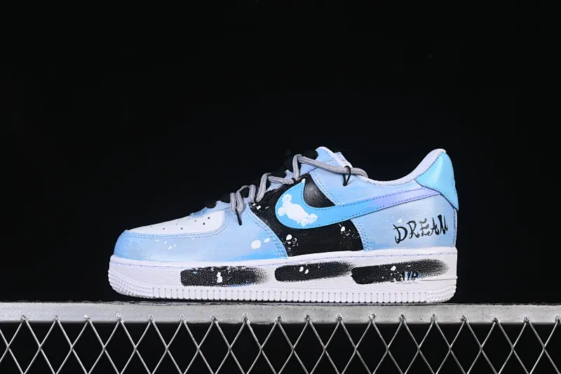 All categories Nk Air Force 1 Air Force series Nk Air Force 1 Low Air Force low top Nike Air Force 1'07 Low "Chasing Dream" Hand-painted graffiti Yunlang Zhumeng Air Force One low-top casual sneakers CW2288-101